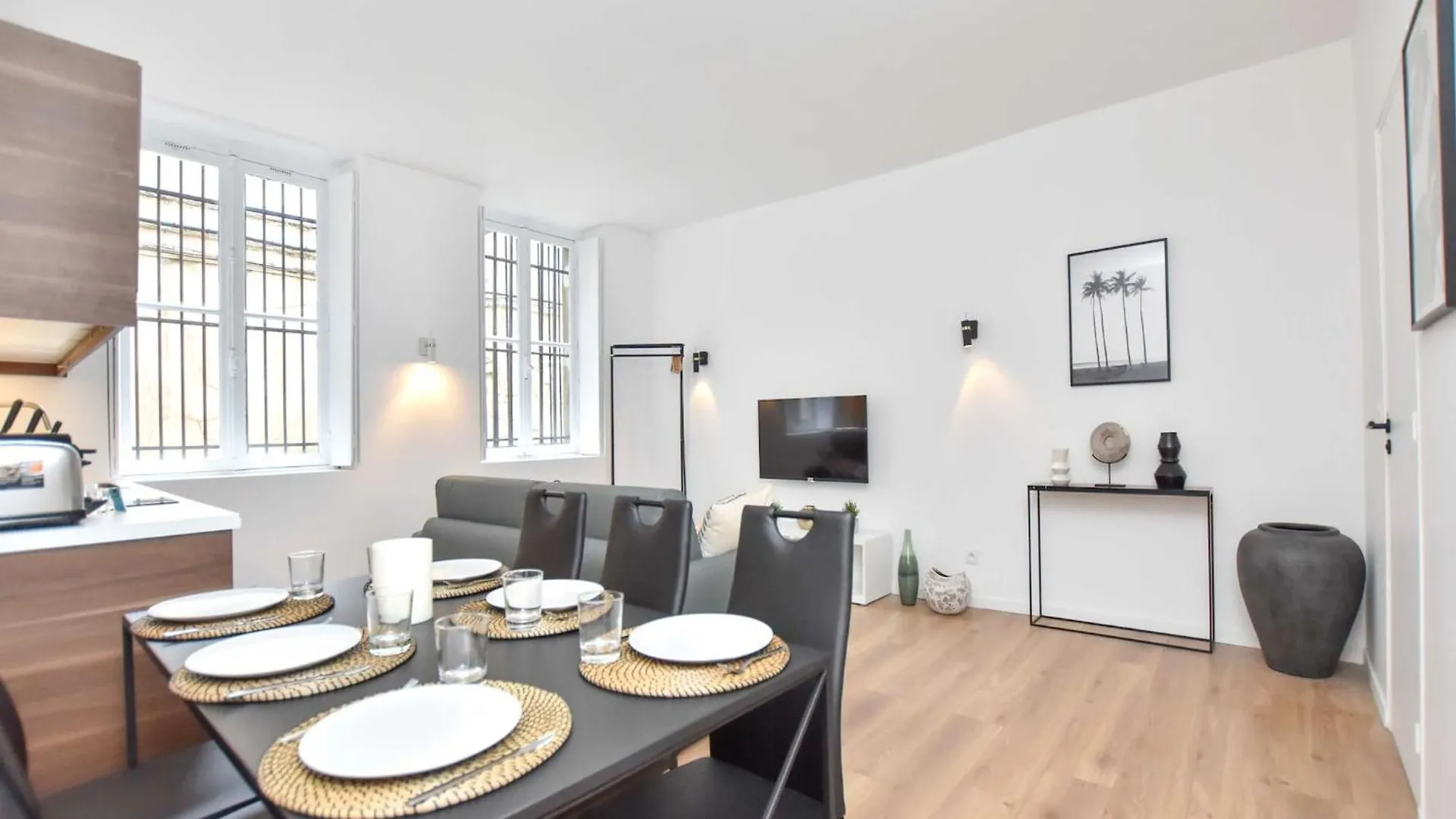 Apartment Cosy 2Bdr - Fbg Poissonniere Musee Grevin Paris